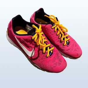 Nike Women's Free 5.0 TR Fit 3 Running Shoe
555158-604 Fuchsia/Orange Size 5.5